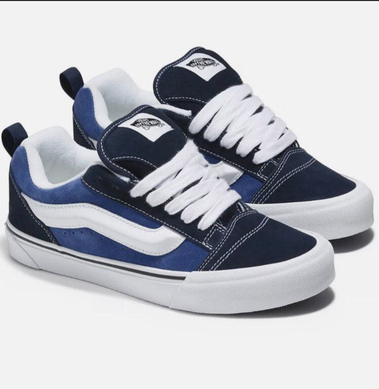 VANS KNU SKOOL