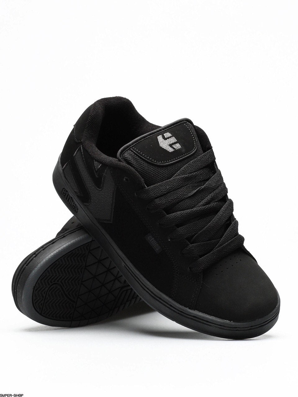 ETNIES FADER